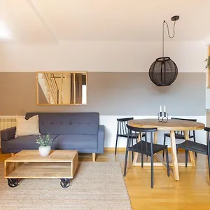 Apartamento Elegante Duplex En Terrassa, Barcelona, Terrassa