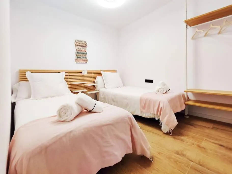 Increible Apartamento De Lujo En טראסה ספרד